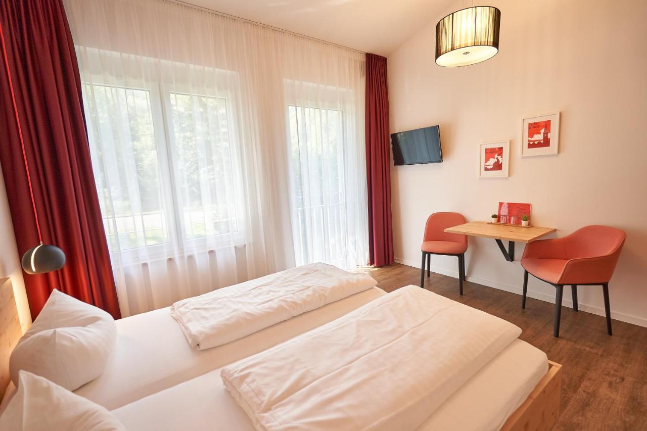 Busses Guesthouse Fribourg im Breisgau Extérieur photo