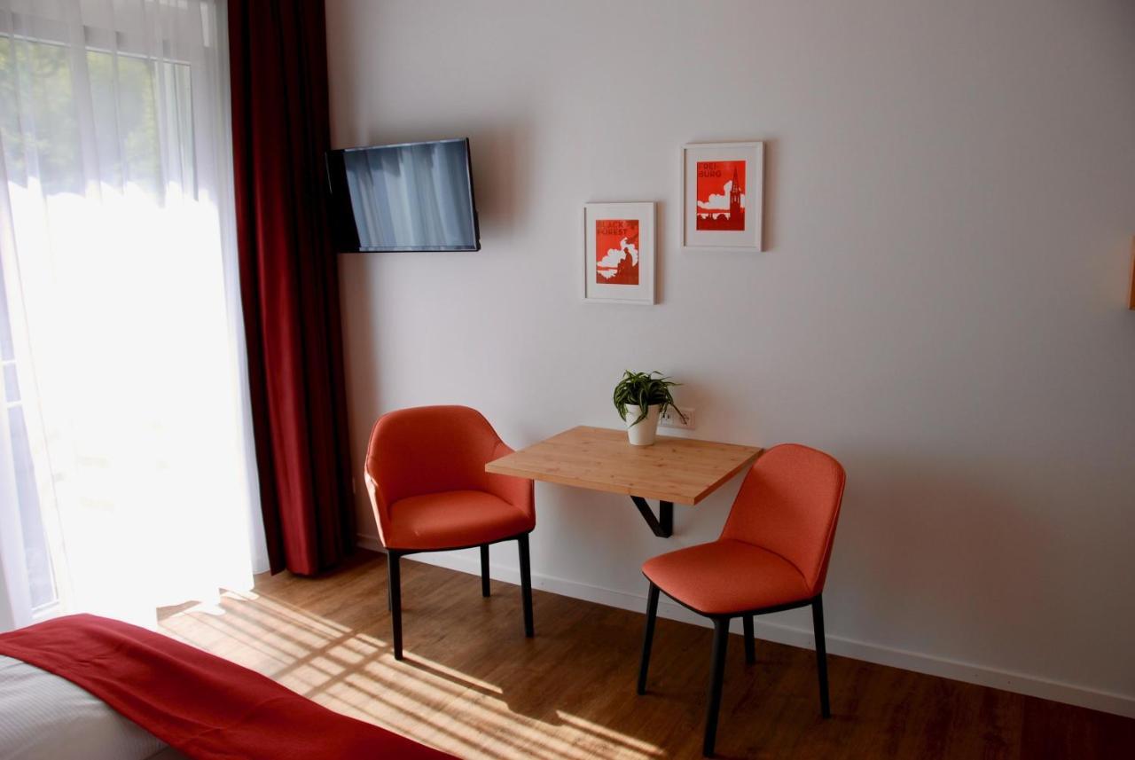 Busses Guesthouse Fribourg im Breisgau Extérieur photo